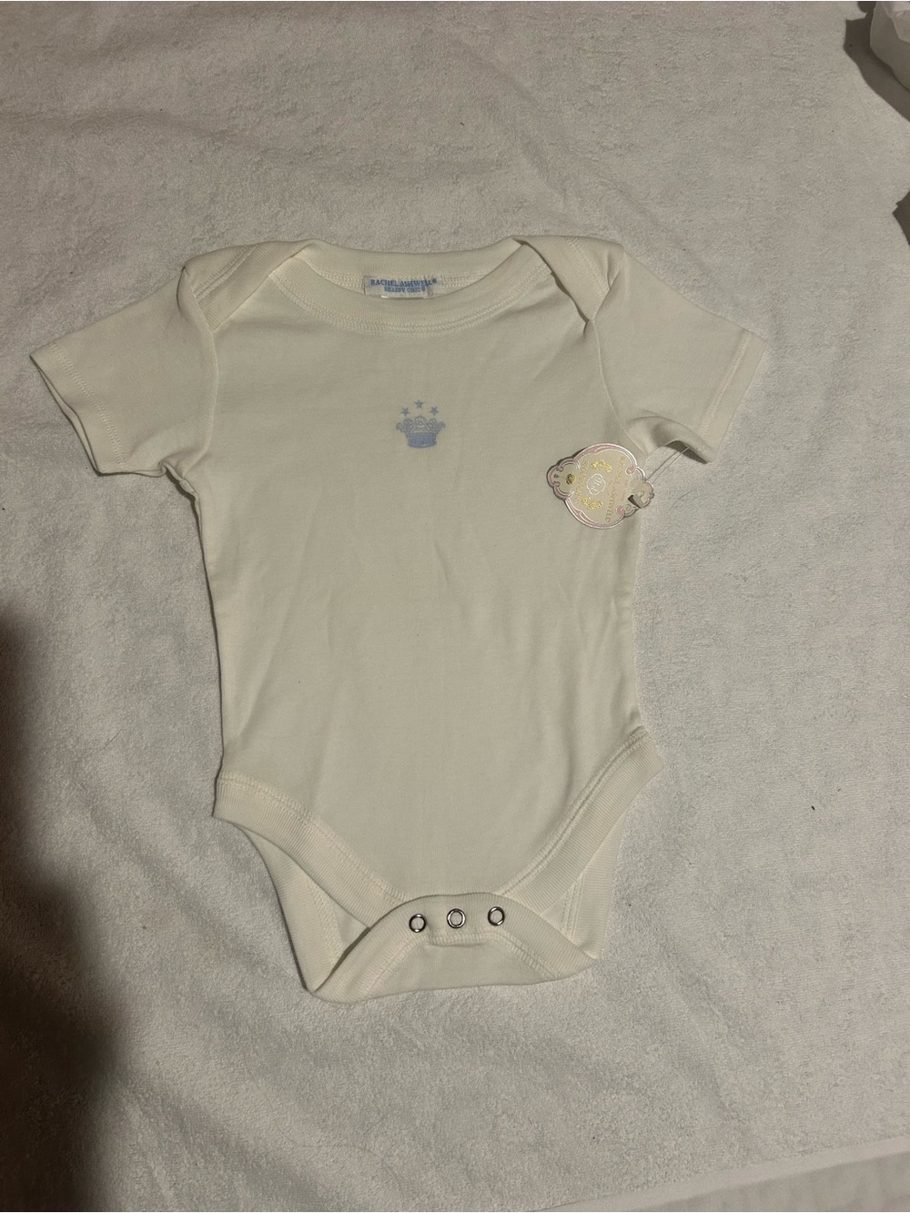 Cream Short-Sleeve Baby Bodysuit with Light Blue Crown Accent